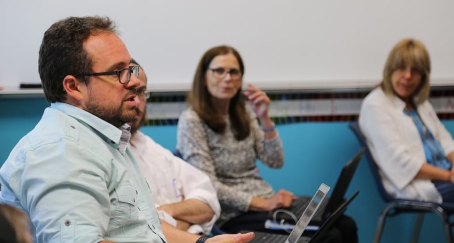 One-on-one online mentoring fills a niche